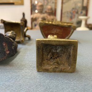 Five bronze figures, India, Japan and Tibet, 19/20th C. — photo 10