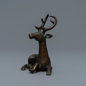 Five bronze votive Buddhist objects, Tibet and Nepal, 18/19th C. — 照片 5