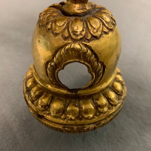 Five bronze votive Buddhist objects, Tibet and Nepal, 18/19th C. — 照片 57