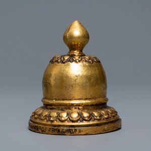 Five bronze votive Buddhist objects, Tibet and Nepal, 18/19th C. — 照片 10