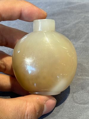 Five Chinese agate snuff bottles, 19/20th C. — foto 21