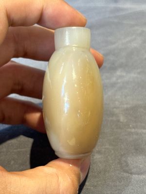 Five Chinese agate snuff bottles, 19/20th C. — foto 24