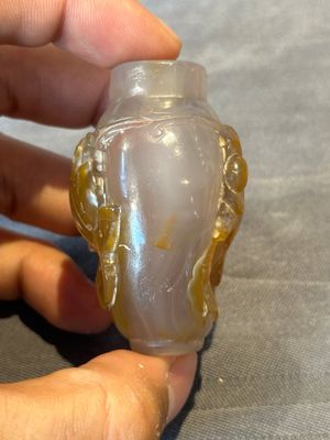 Five Chinese agate snuff bottles, 19/20th C. — foto 3