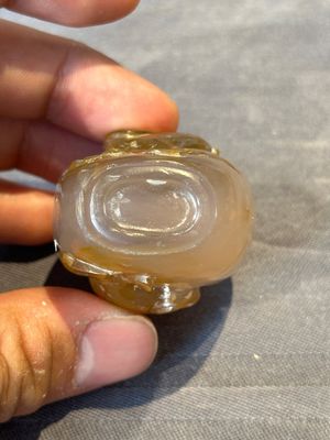 Five Chinese agate snuff bottles, 19/20th C. — foto 7
