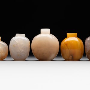 Five Chinese agate snuff bottles, 19/20th C. — foto 4