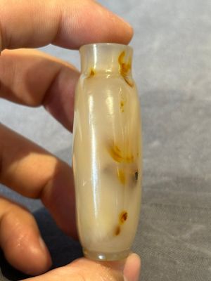 Five Chinese agate snuff bottles, 19/20th C. — foto 12