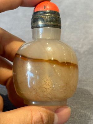 Five Chinese agate snuff bottles, 19/20th C. — foto 13