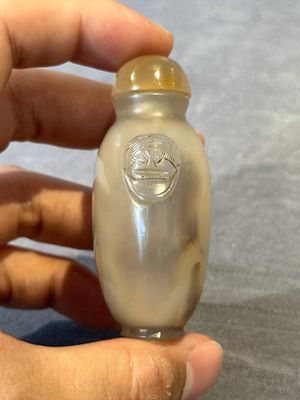 Five Chinese agate snuff bottles, 19/20th C. — foto 24