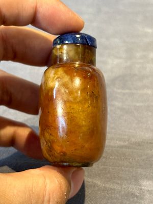Five Chinese agate snuff bottles, 19/20th C. — foto 28