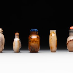 Five Chinese agate snuff bottles, 19/20th C. — foto 3