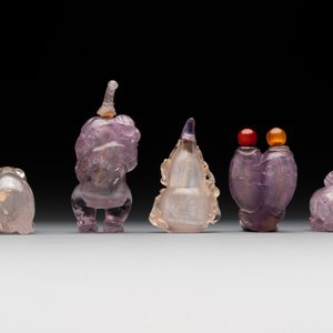 Five Chinese amethyst animal-form snuff bottles, 19/20th C. — photo 3