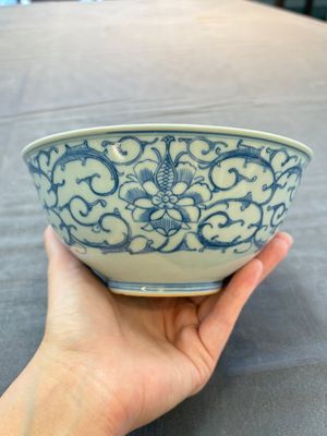 Five Chinese blue and white bowls, Kangxi and later — 照片 11