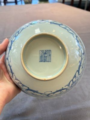 Five Chinese blue and white bowls, Kangxi and later — 照片 14