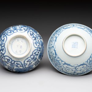 Five Chinese blue and white bowls, Kangxi and later — 照片 13