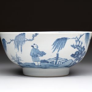 Five Chinese blue and white bowls, Kangxi and later — 照片 16