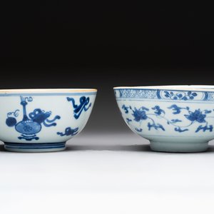Five Chinese blue and white bowls, Kangxi and later — 照片 2