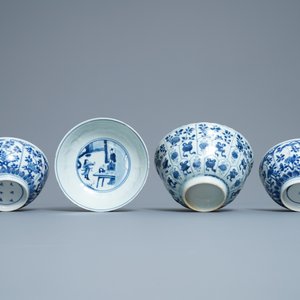 Five Chinese blue and white bowls, Kangxi/Yongzheng — photo 7