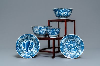 Five Chinese blue and white bowls, Wanli