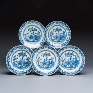 Five Chinese blue and white dishes with ladies in a garden — photo 1