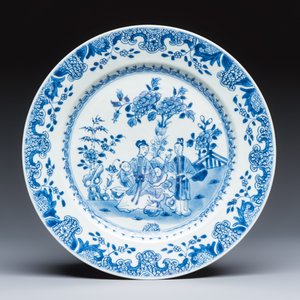 Five Chinese blue and white dishes with ladies in a garden — photo 2