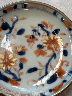 Five Chinese blue and white, Imari-style and famille rose wares, 18th C. — photo 48