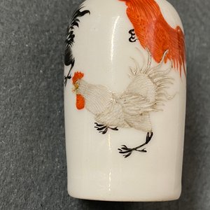 Five Chinese blue and white, iron- and copper-red snuff bottles, 19th C. — photo 16