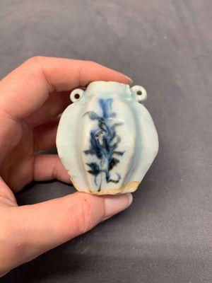 Five Chinese blue and white jarlets and three russet-splashed Longquan celadon jarlets, Yuan/Ming — photo 16