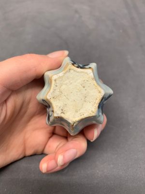 Five Chinese blue and white jarlets and three russet-splashed Longquan celadon jarlets, Yuan/Ming — photo 19
