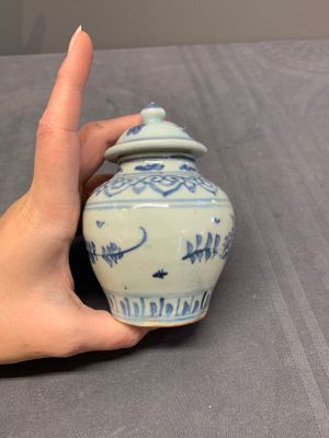 Five Chinese blue and white jarlets and three russet-splashed Longquan celadon jarlets, Yuan/Ming — photo 45