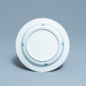 Five Chinese blue and white plates with floral design, Kangxi/Yongzheng — 照片 7