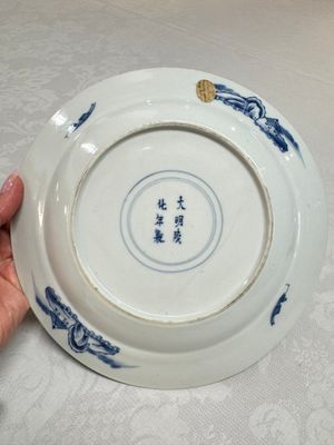 Five Chinese blue and white plates with narrative design, Chenghua mark, 19th C. — photo 11