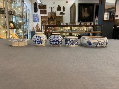Five Chinese blue and white porcelain wares, Kangxi and later — 照片 3