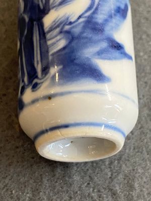 Five Chinese blue and white snuff bottles, 19th C. — photo 16