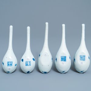 Five Chinese blue and white spoons, 19th C. — photo 2