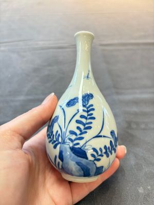 Five Chinese blue and white vases, jade 玉 marks, Kangxi and later — 照片 1