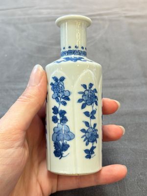 Five Chinese blue and white vases, jade 玉 marks, Kangxi and later — 照片 13