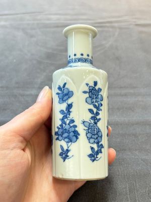 Five Chinese blue and white vases, jade 玉 marks, Kangxi and later — 照片 15