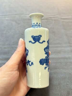 Five Chinese blue and white vases, jade 玉 marks, Kangxi and later — 照片 20