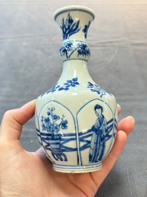 Five Chinese blue and white vases, jade 玉 marks, Kangxi and later — 照片 10