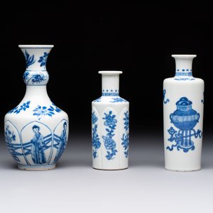 Five Chinese blue and white vases, jade 玉 marks, Kangxi and later — 照片 2