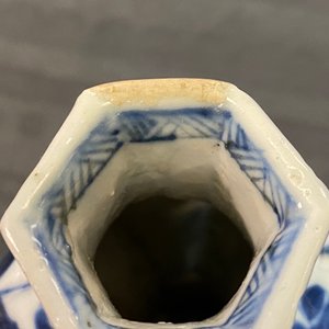 Five Chinese blue and white vases, Kangxi — photo 38