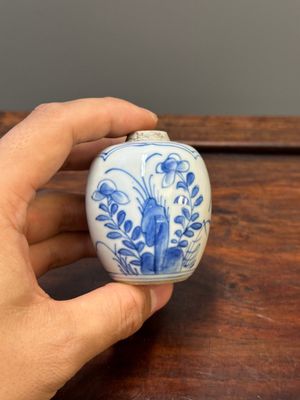 Five Chinese blue and white vases, Kangxi — photo 2