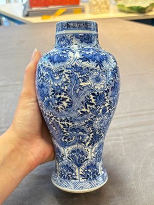 Five Chinese blue and white vases, Kangxi/Qianlong — 照片 36