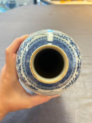 Five Chinese blue and white vases, Kangxi/Qianlong — 照片 5