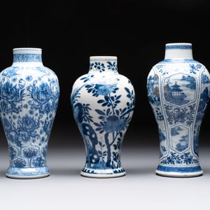 Five Chinese blue and white vases, Kangxi/Qianlong — 照片 3
