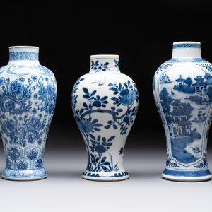 Five Chinese blue and white vases, Kangxi/Qianlong — 照片 4