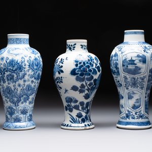 Five Chinese blue and white vases, Kangxi/Qianlong — 照片 5