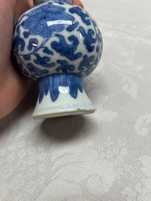 Five Chinese blue and white wares, three silver-mounted, Kangxi — photo 48