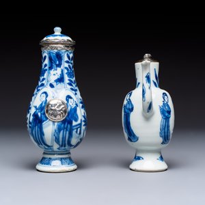 Five Chinese blue and white wares, three silver-mounted, Kangxi — photo 11
