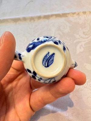 Five Chinese blue and white wares — photo 23